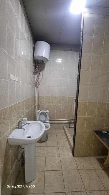 продаю дом бишкек колмо: Сдаю коммерческое помещение под офис, со всеми условиями, кухня — 3