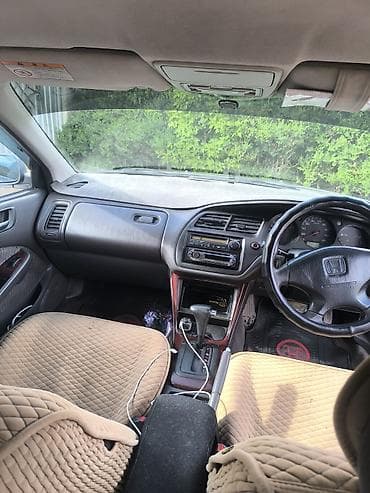 внедорожник сатылат: Honda Accord: 2002 г., 2 л, Автомат, Газ, Седан — 4