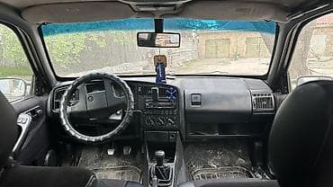 mini ev: Volkswagen Passat: 1993 г., Универсал — 10