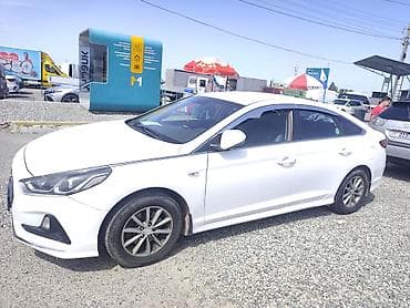 Hyundai Sonata: 2019 г., 2 л, Автомат, Газ, Седан