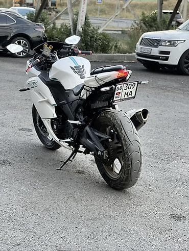 honda cvik: Спортбайк Ducati, 400 куб. см, Бензин, Взрослый, Б/у — 5