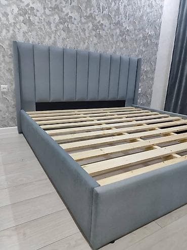 деревянный диван: Двуспальная кровать, Новый, С мягким изголовьем, длина - 200 см — 2