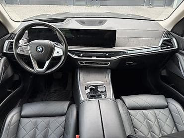 фокус 3: BMW X7: 2023 г., 3 л, Автомат, Бензин, Внедорожник — 7