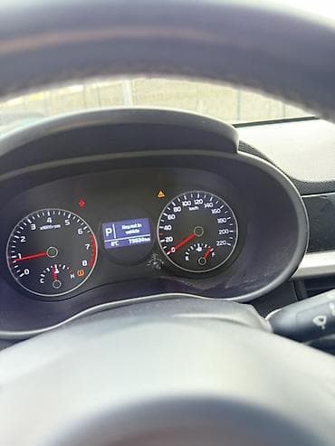 машина багажник: Kia Morning: 2019 г., 1 л, Автомат, Бензин, Хэтчбэк — 9