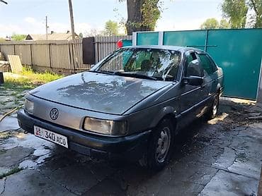 жугули 06: Volkswagen Passat: 1989 г., Седан — 3