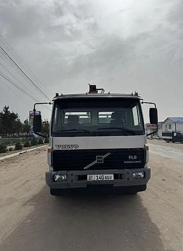 r19 зима: Манипулятор, Volvo, 1999 г., от 4 т — 2