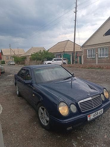 Mercedes-Benz E-Class: 1997 г., 2 л, Автомат, Газ, Седан — 3