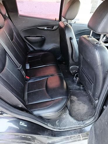 Chevrolet: Chevrolet Spark: 2016 г., 1 л, Вариатор, Бензин, Хэтчбэк — 6