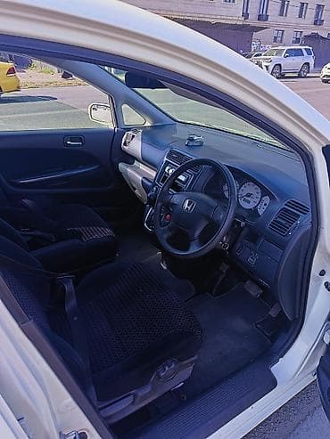 Honda Stream: 2003 г., 0.2 л, Автомат, Бензин, Универсал — 6