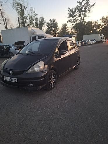 Транспорт: Honda Jazz: 2005 г., 1.3 л, Вариатор, Бензин, Хэтчбэк — 1