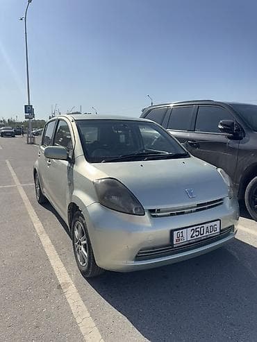 коврики для машин: Toyota Passo: 2004 г., 1.3 л, Автомат, Бензин, Хэтчбэк — 1