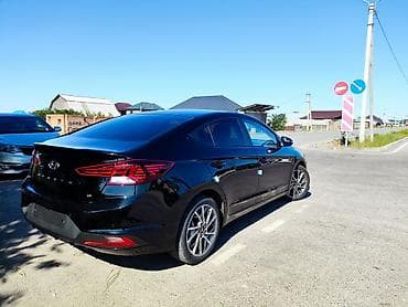 Hyundai Elantra: 2020 г., 1.6 л, Автомат, Бензин, Седан — 9