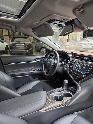 тайта карина: Toyota Camry: 2017 г., 2.5 л, Автомат, Бензин, Седан — 8