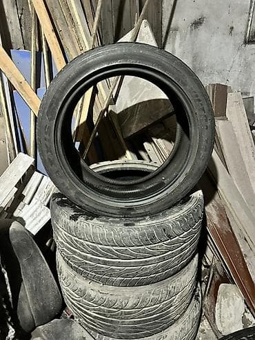 Шины 275 / 40 / R 20, Лето, Б/у, Комплект, Легковые, Китай, Maxxis — 1
