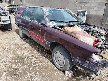 крыло 124: Audi 100 C3 (седан), переходка. Разбор — 2