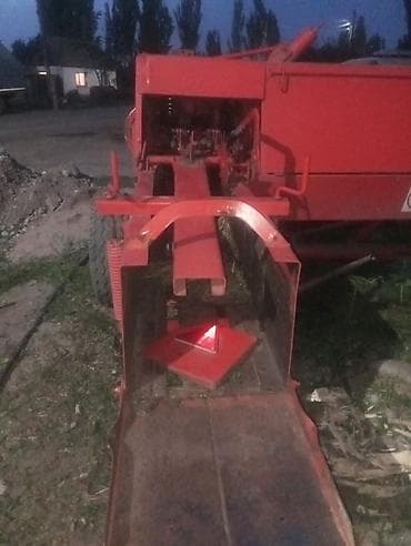 боковой грабиль: Пресс-подборщик Sipma Z-224/1 - Тип: тюковый (квадратный тюк) - — 3