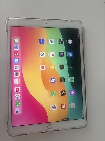 Планшет, Apple, память 64 ГБ, 10" - 11", 4G (LTE), Б/у, Классический цвет - Серый at lalafo.kg Планшет, Apple, память 64 ГБ, 10" - 11", 4G (LTE), Б/у, Классический цвет - Серый