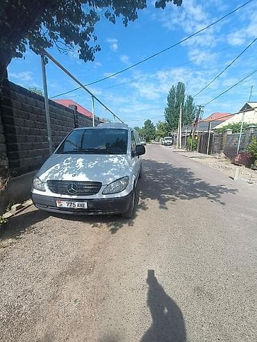 Унаа сатуу: Mercedes-Benz Vito: 2009 г., 2.2 л, Кол менен иштөөчү, Дизель, Van — 1