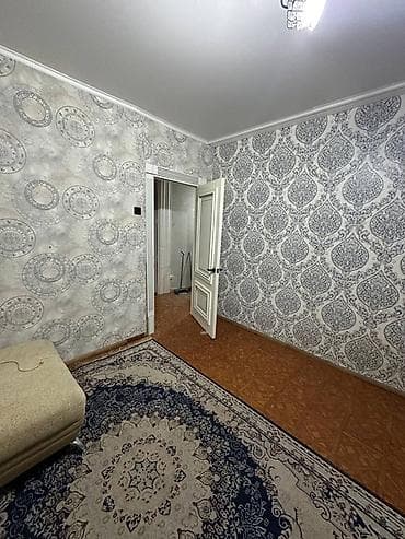 Квартиры: Сдаётся светлая 2 комнатная квартира с отдельной кухней. Планировка — 6