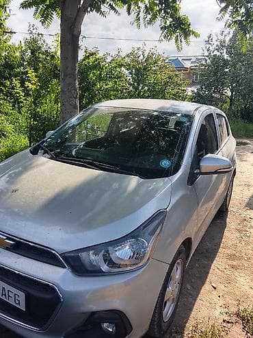 Chevrolet Spark: 2016 г., 1 л, Автомат, Бензин, Хэтчбэк — 1