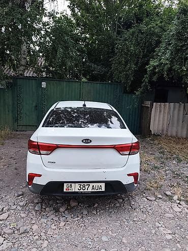 Kia Rio: 2017 г., Автомат, Бензин, Седан — 5
