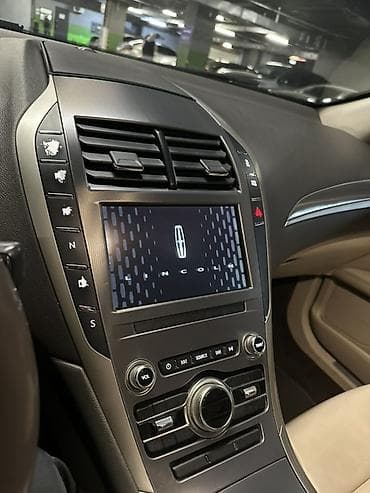 крышка родиатора: Lincoln MKZ: 2018 г., 2 л, Автомат, Бензин, Седан — 8