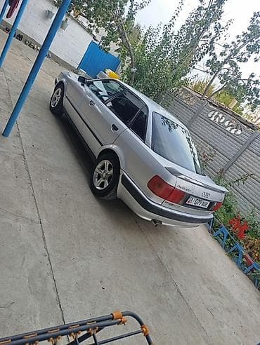 интер джоб: Audi 80: 1992 г., 0.2 л, Седан — 6