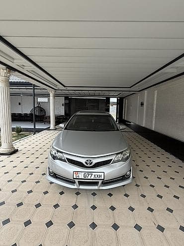 Toyota Camry: 2013 г., 2.5 л, Автомат, Бензин, Седан — 2
