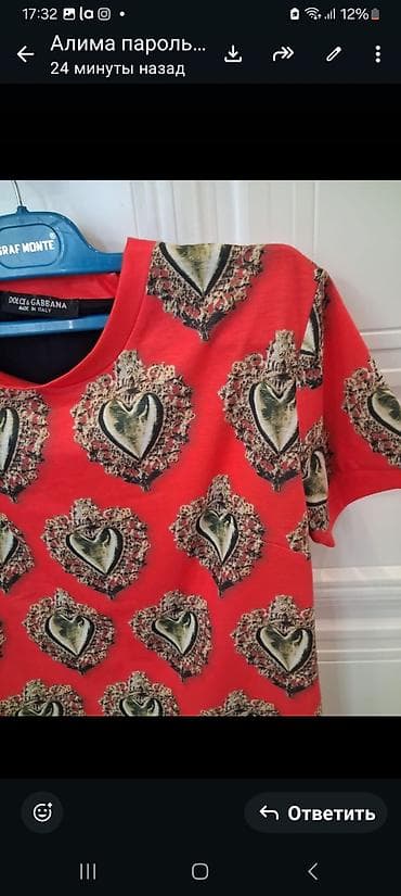 красный цвет: Футболка, Классическая модель, Италия, Dolce & Gabbana, Трикотаж, Б/у, XS — 2