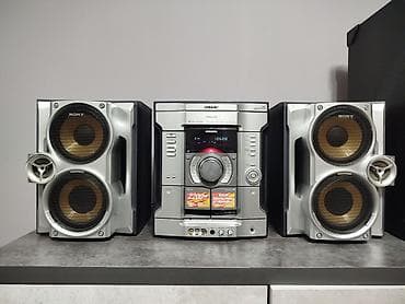 Продаю недорого SONY музыкальный центр есть и другие муз центры