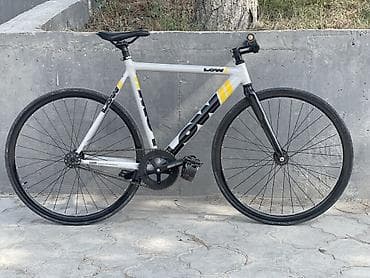решетка стрим: Трековый/фикс велосипед LOW Bicycles - Рама и вилка: алюминий 7005 — 1