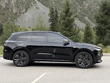 круглые: Lixiang L6: 2024 г., Автомат, Электромобиль, Кроссовер — 5