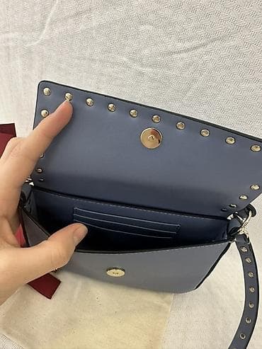 valentino garavani: Оригинал! Сумка Valentino Garavani Rockstud - Цвет: пудрово‑голубой — 2