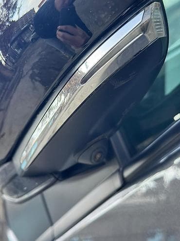 зарядка на приус: Toyota Prius: 2020 г., 1.8 л, Автомат, Гибрид, Лифтбек — 8