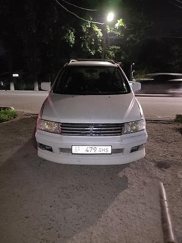 мисибуси шариот: Mitsubishi Grandis: 1998 г., 2.4 л, Автомат, Бензин, Минивэн — 4