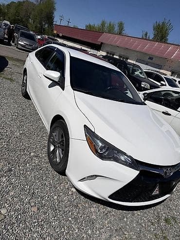 kia k2: Toyota Camry: 2017 г., 2.5 л, Автомат, Бензин, Седан — 2