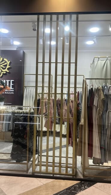 Напольное зеркало для шоурума/бутика - Стиль: современный, с