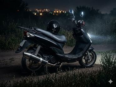 jet sky: Скутер/мопед 50–150 см³ (бензиновый), классический городской формат с — 3