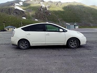электромоил: Toyota Prius: 2004 г., Автомат, Гибрид, Хэтчбэк — 2