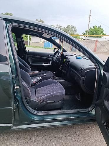 Volkswagen Passat: 1998 г., 1.8 л, Ручные, Бензин, Седан