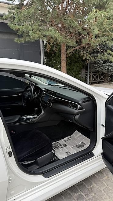 камри 75 2022: Toyota Camry: 2018 г., 2.5 л, Автомат, Бензин, Седан — 6