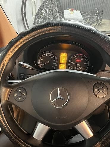 Mercedes-Benz Спринтер: 2006 г., 2.2 л, Автомат, Дизель, Минивэн — 5