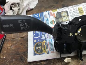 triangle шины: Продам!Подрулевые переключатели для Ауди А4 Б8,б/у,оригинал — 4