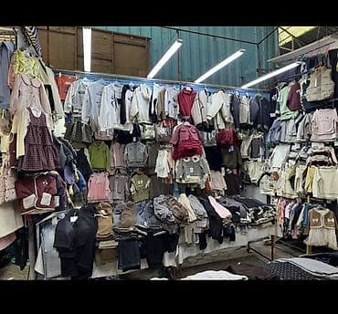 Продаётся контейнер (Дордой) (проход ЛЭП, между 13 и 12). Удобный