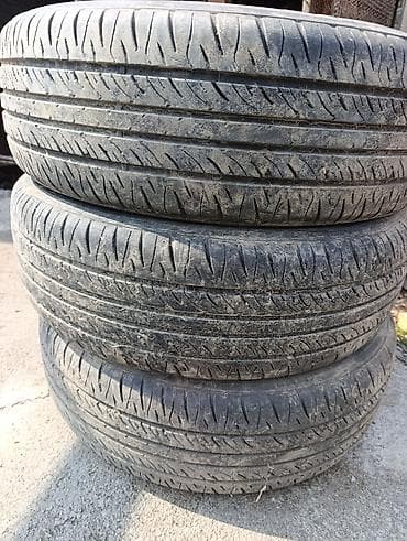 185 60 14 шина: Комплект летних шин 215/70 R16 в отличном состоянии, только 3 шт. - — 1