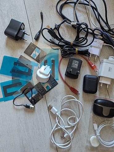 apple earpods lightning: Проводные гарнитуры, Apple, Б/у, цвет - Белый — 2