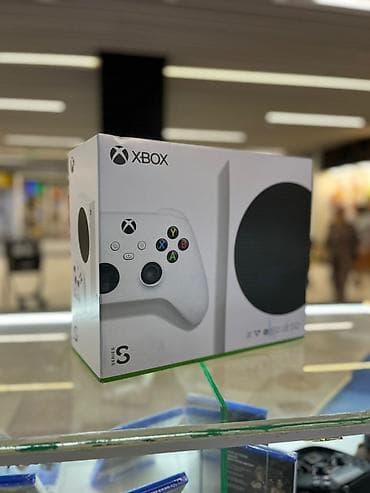 Xbox series S Процессор: 8-ядерный Custom Zen 2 (до 3.8 ГГц)