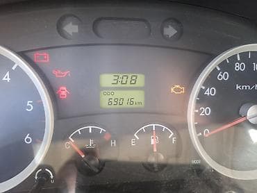 sprinter cdi: Hyundai H-100: 2014 г., 2.5 л, Ручные, Дизель, Пикап — 9