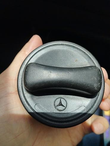 пробка бензобака: Бачок Mercedes-Benz Оригинал — 1