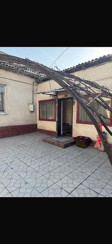 Дома: Продаю дом в районе Аламединского рынка • Салиева/Алматинка • — 3